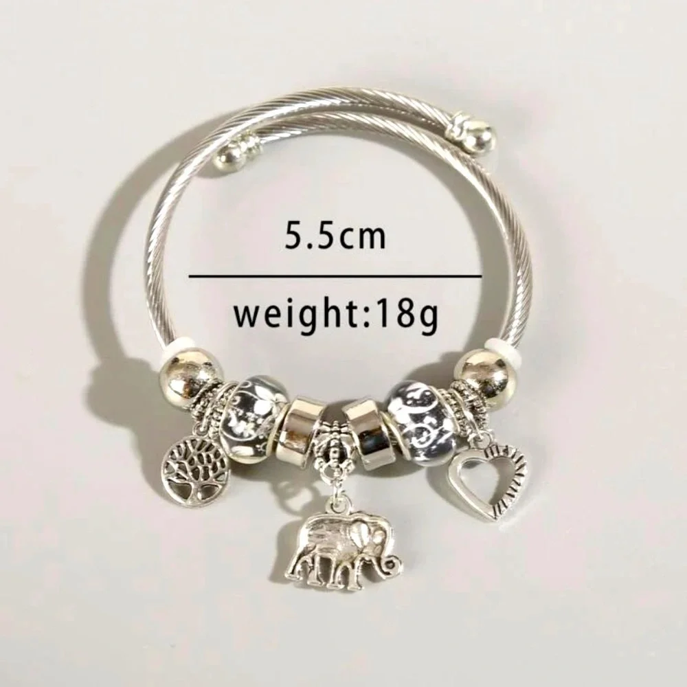 ✨ Silver tone charm bracelet ✨​​​​​